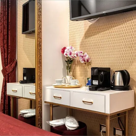 Bq House Trevi Luxury 3* Рим
